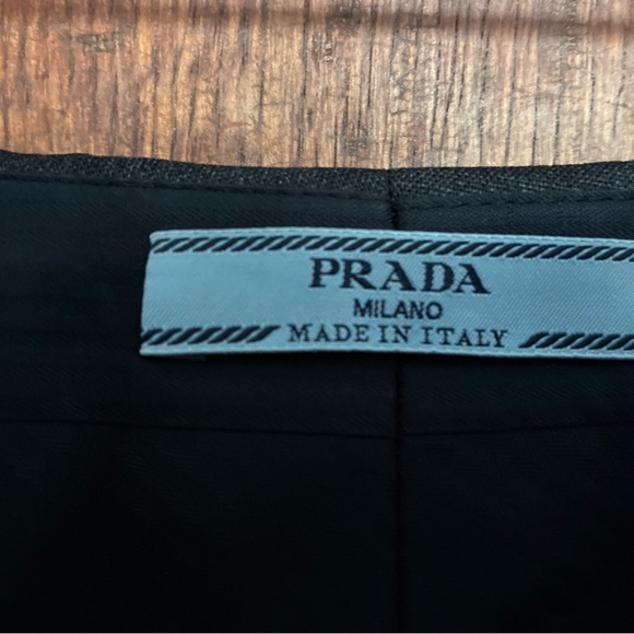 Prada cropped gray dress pants - Picture 3 of 5